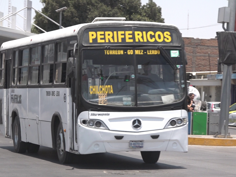 Deja choque de autobuses 25 lesionados en Torreón